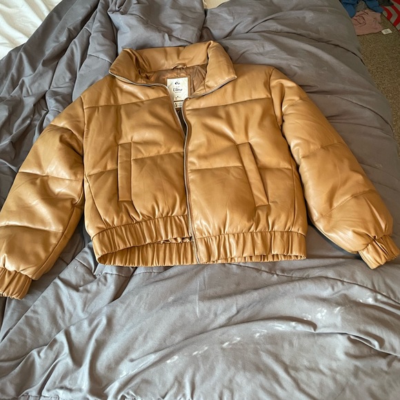 Abercrombie & Fitch Jackets & Blazers - Abercrombie Ultra mini Puffer